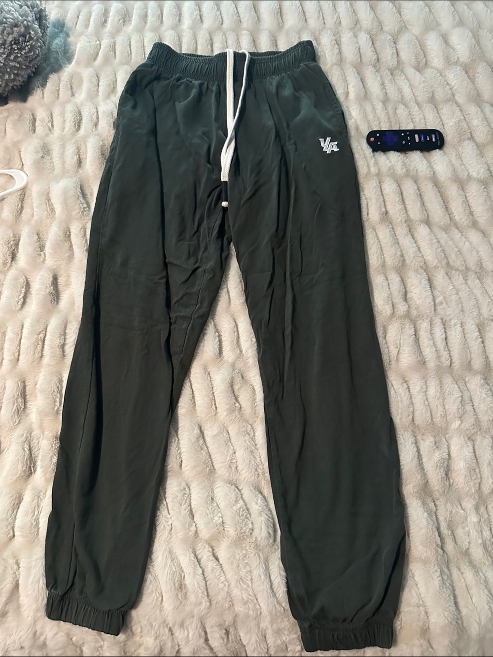 Men’s YoungLA Lounge Pants Joggers Army Green never worn Small